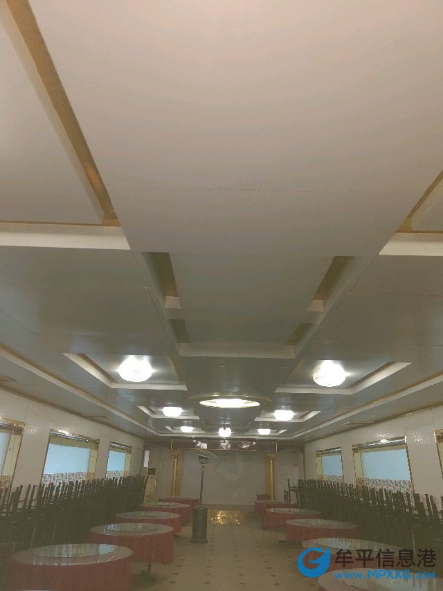 出租東關路精裝辦公倉庫廠房210平。