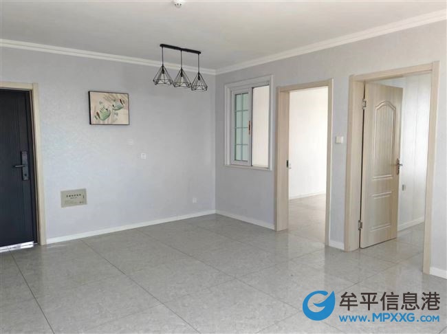 水漾花城短住婚房，產(chǎn)證95.69平三室二廳一衛(wèi)出售