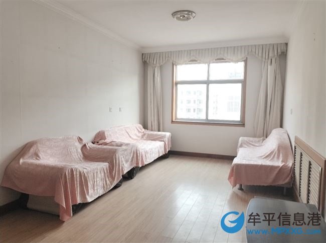 育英中學附近三樓兩室兩廳出租